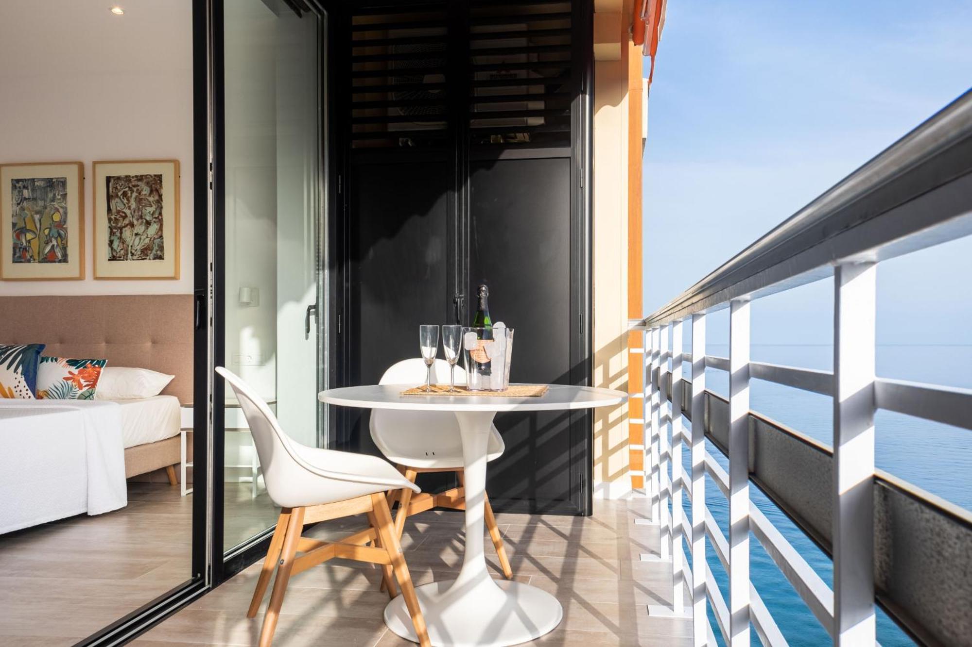 Fabuloso Apartamento Con Increibles Vistas Al Mar Торремолинос Экстерьер фото